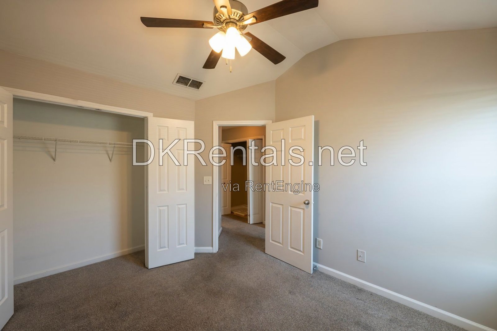 South Atlanta Townhome in Gated Community property image