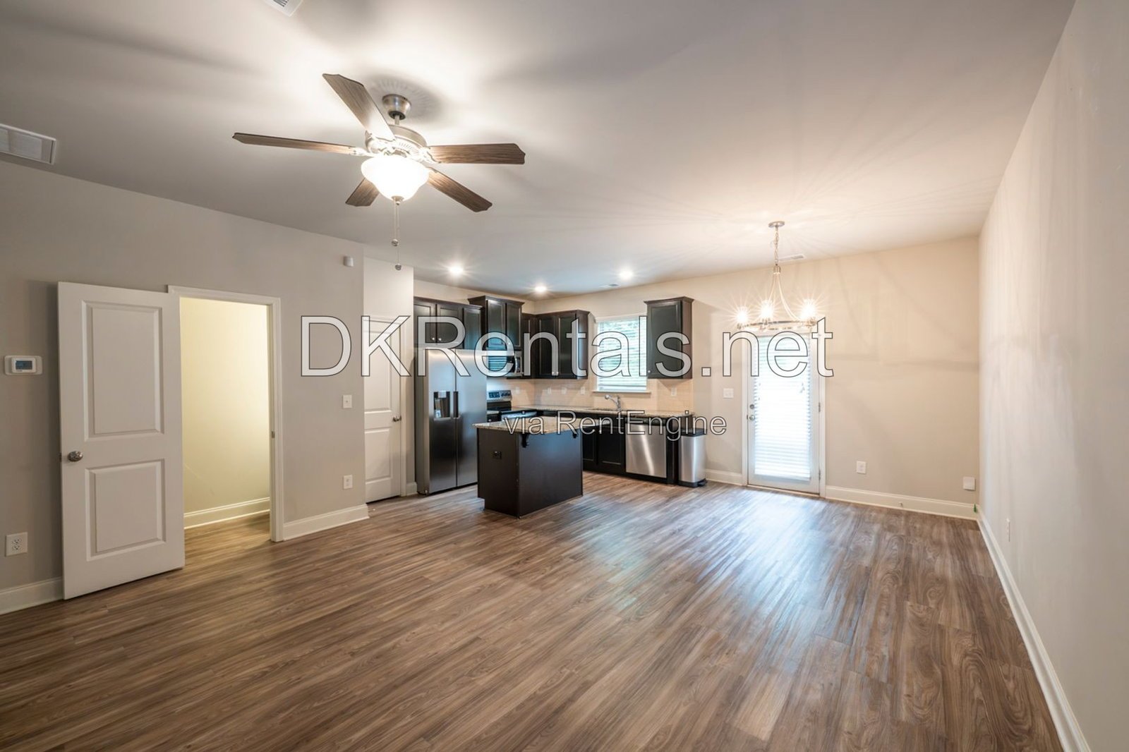 6220 Trickle Bend Atlanta, GA 30349 property image