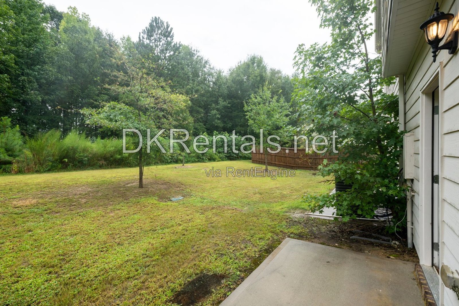 6220 Trickle Bend Atlanta, GA 30349 property image