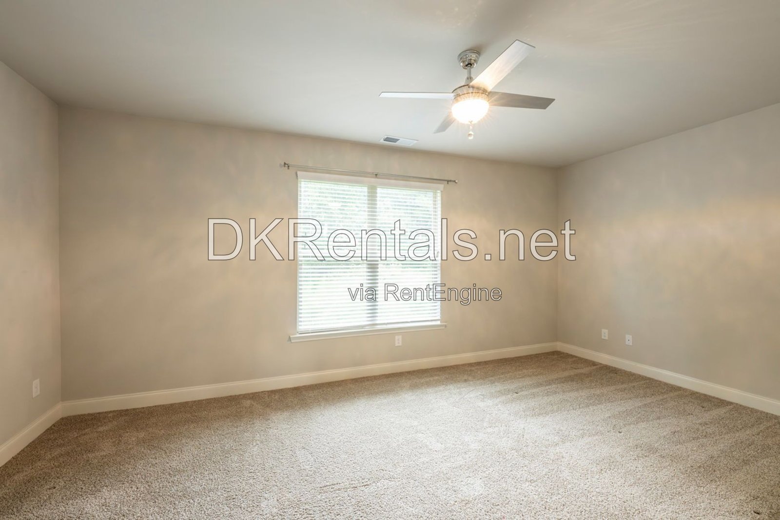 6220 Trickle Bend Atlanta, GA 30349 property image