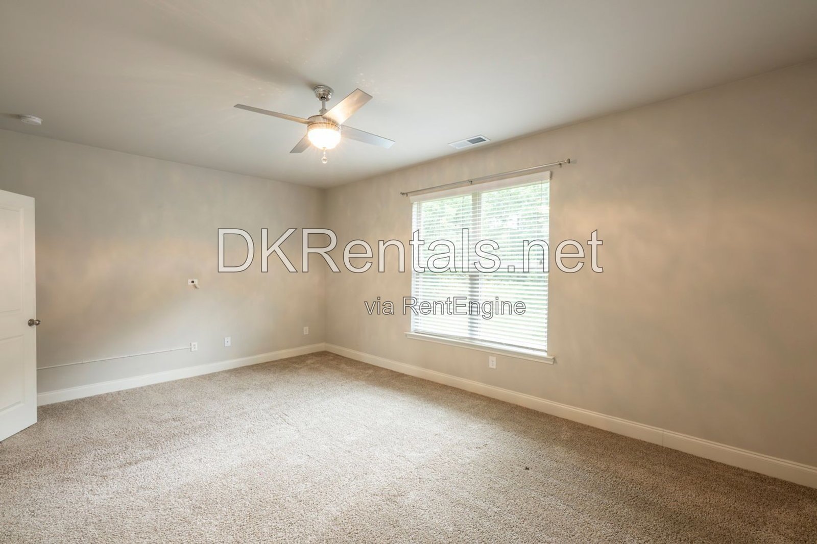 6220 Trickle Bend Atlanta, GA 30349 property image