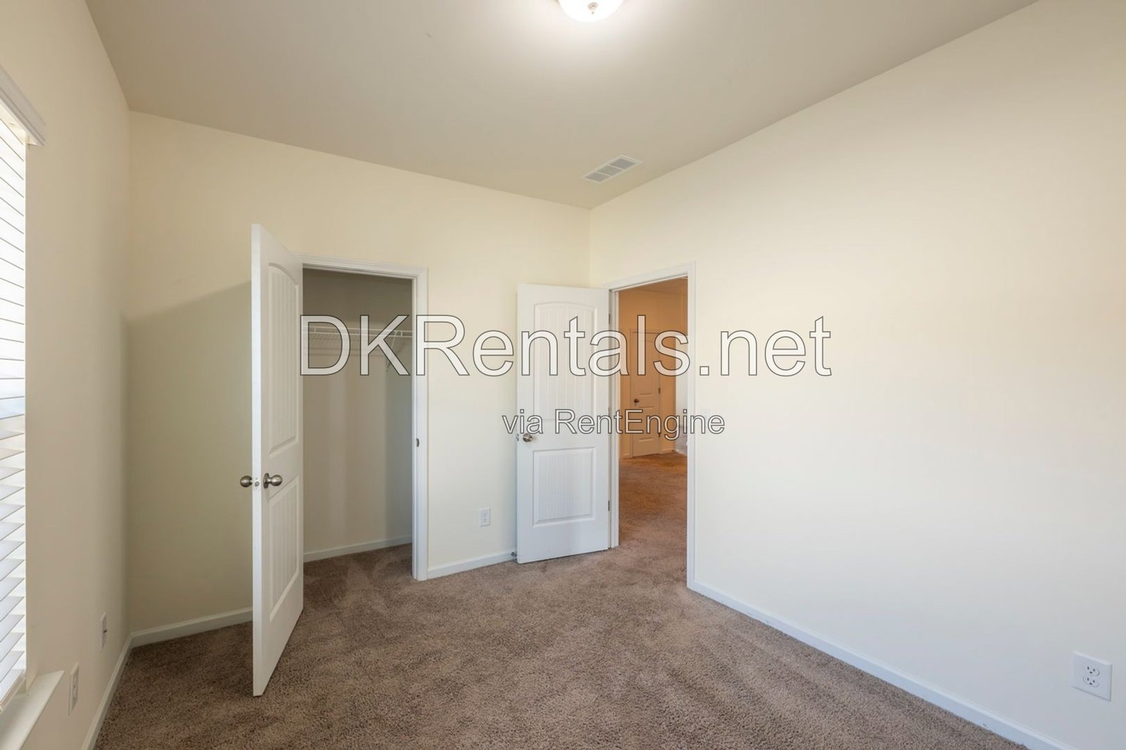 105 Weston Way Northwest property image