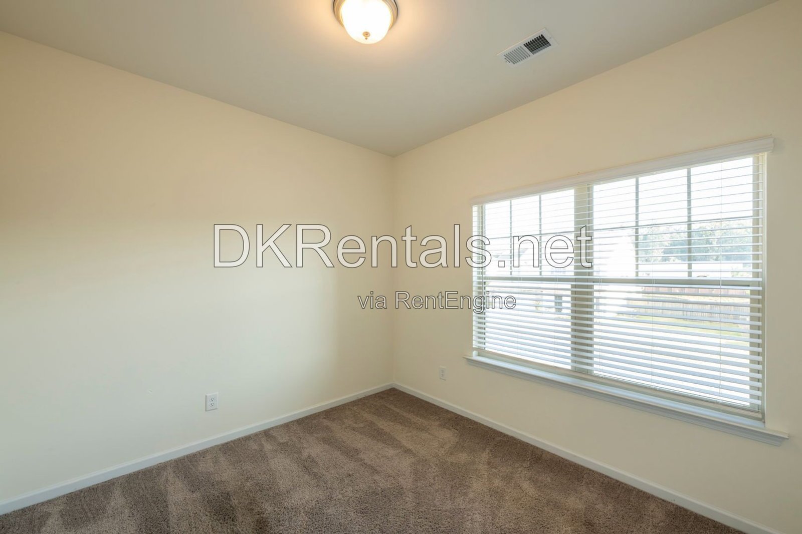 105 Weston Way Northwest property image