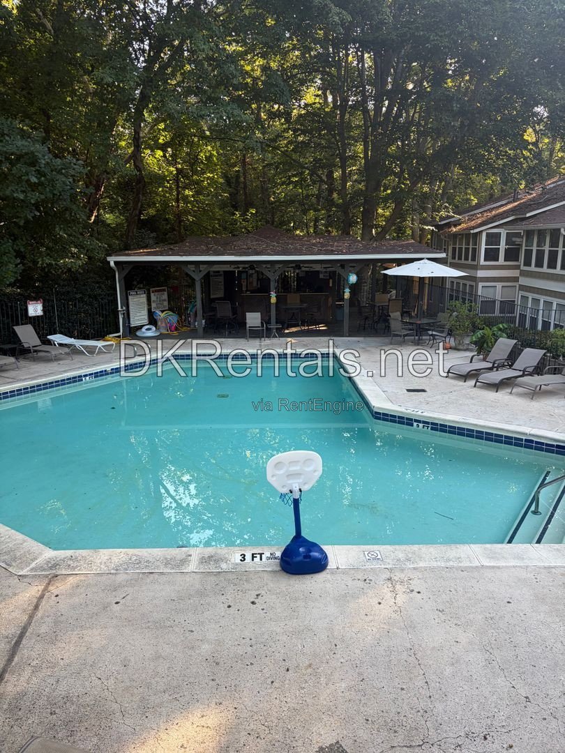 5143 Roswell Road Northeast #9 property image