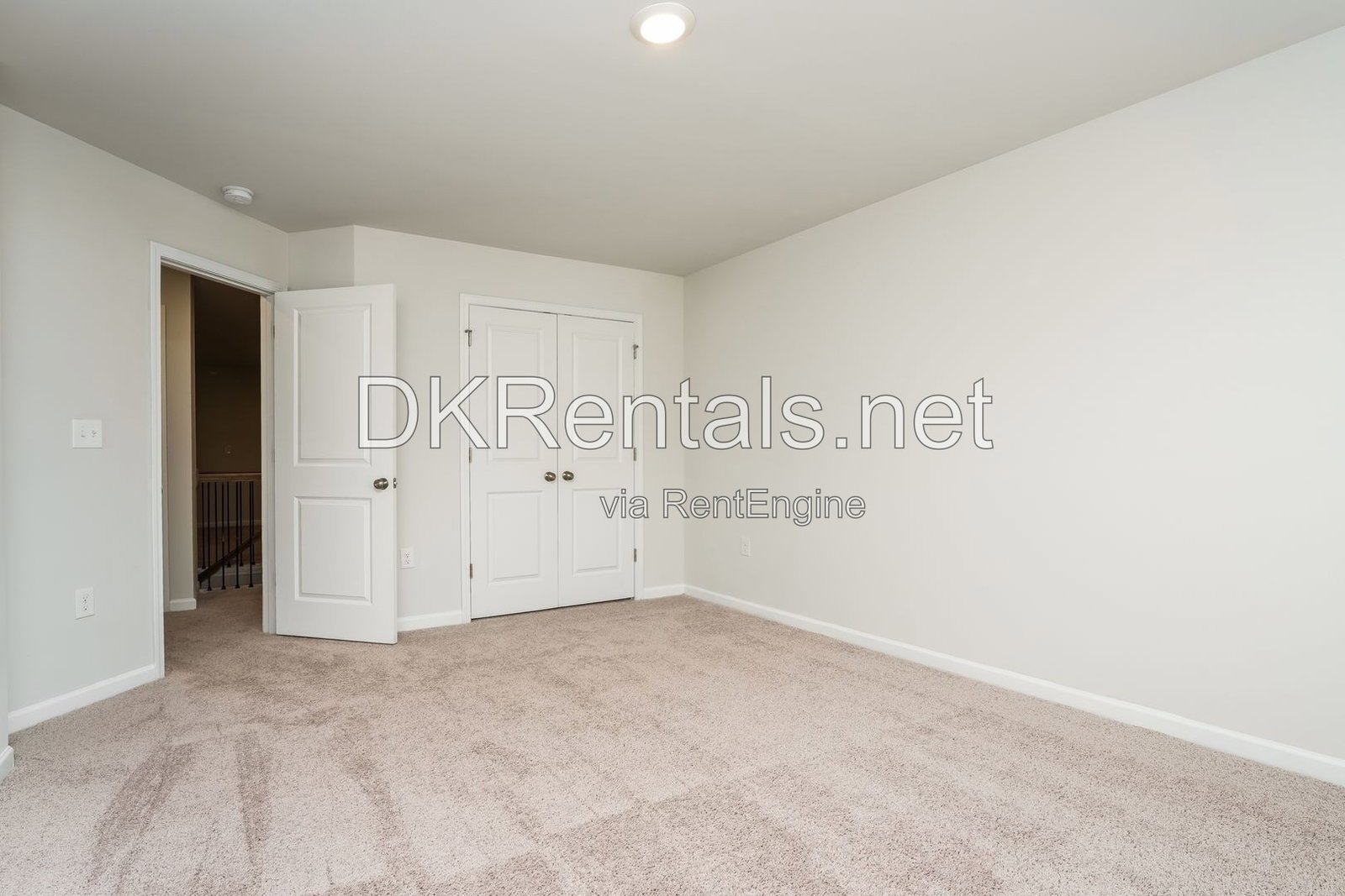 1141 Point Place Dr Loganville, GA 30052 property image
