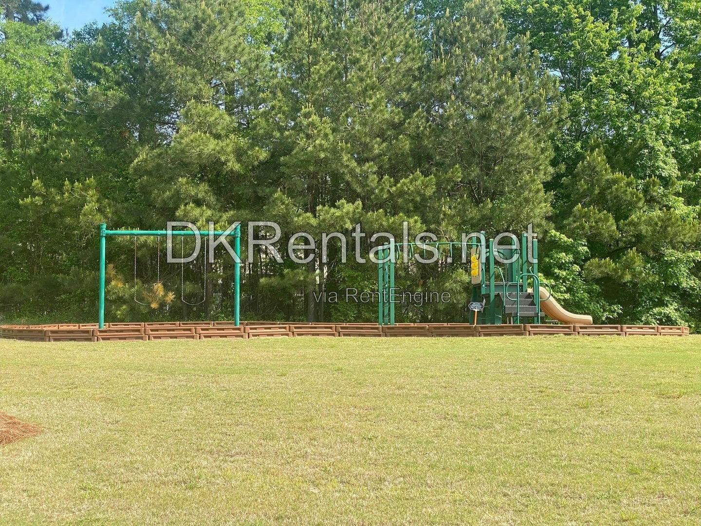 1141 Point Place Dr Loganville, GA 30052 property image