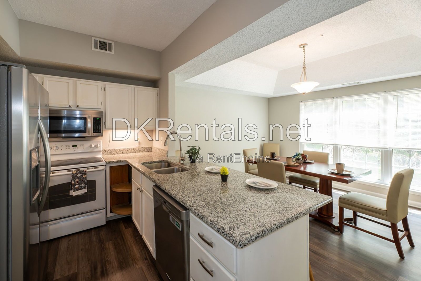 Cozy and confortable condo in Alpharetta! property image