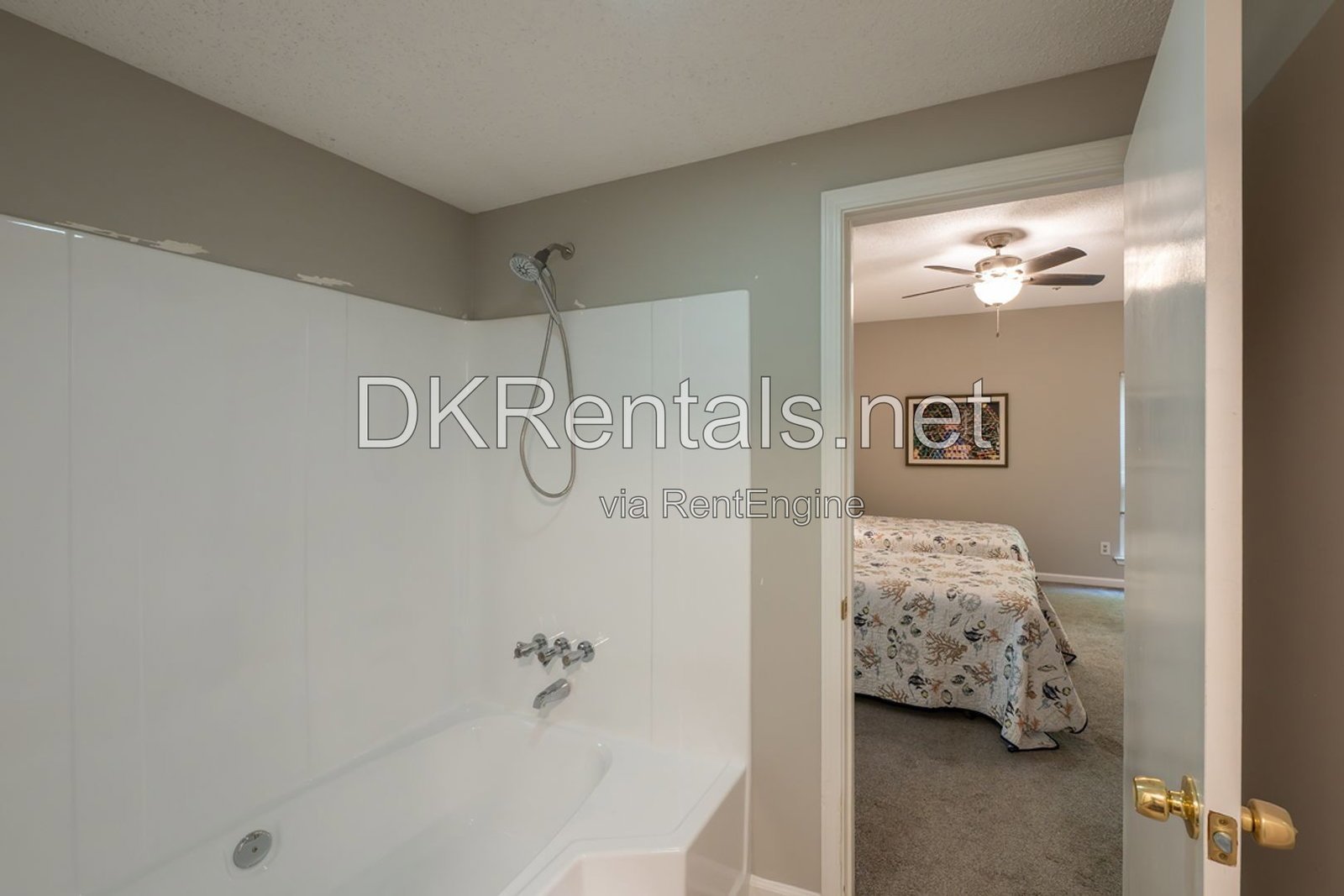 Cozy and confortable condo in Alpharetta! property image
