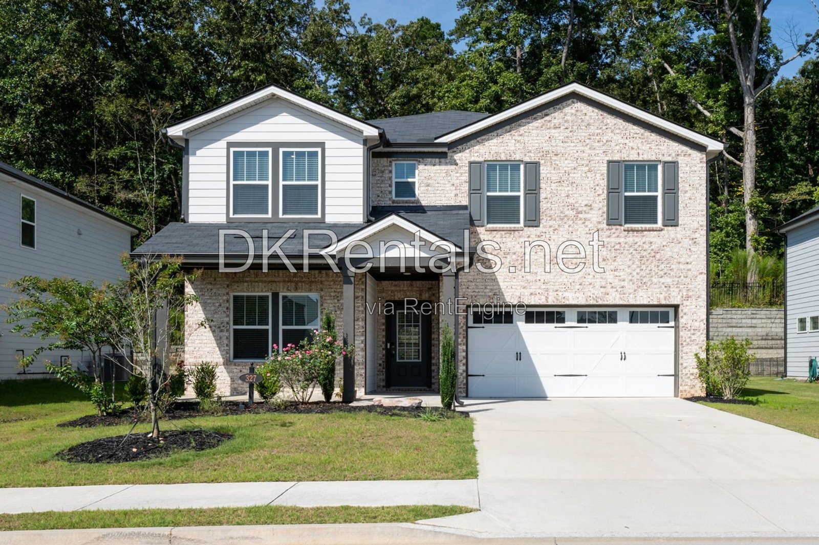 327 Valley Oak Drive property image