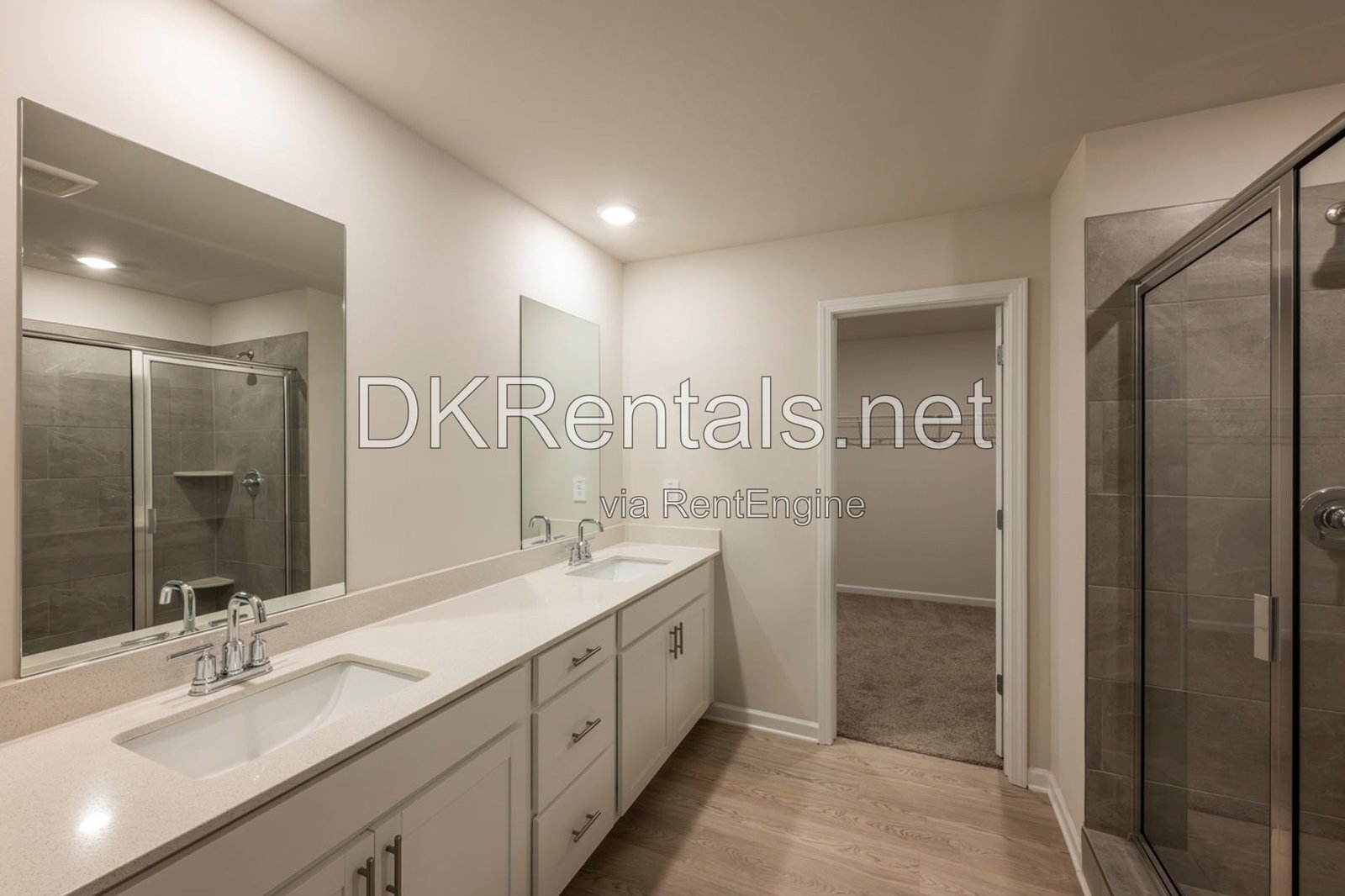 327 Valley Oak Drive property image