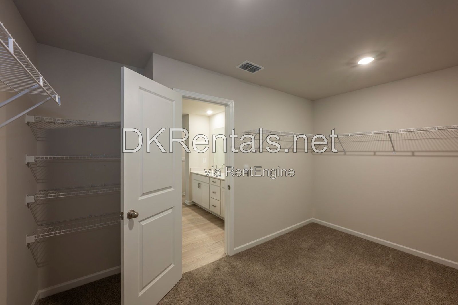 327 Valley Oak Drive property image