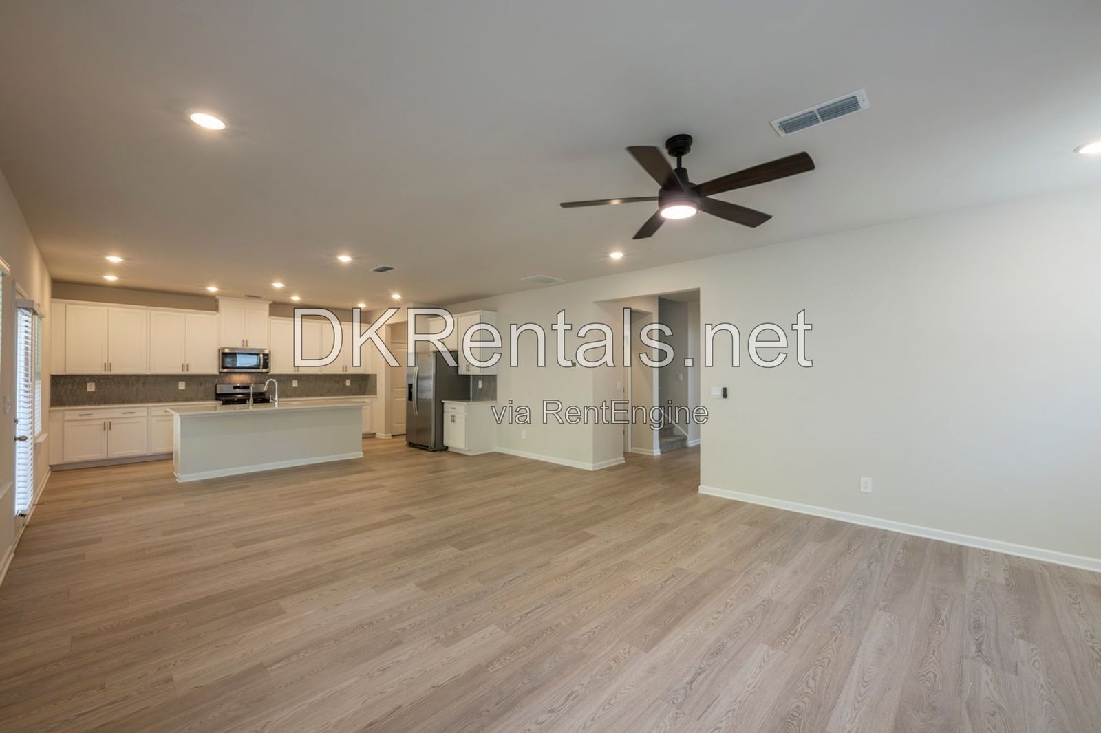 327 Valley Oak Drive property image