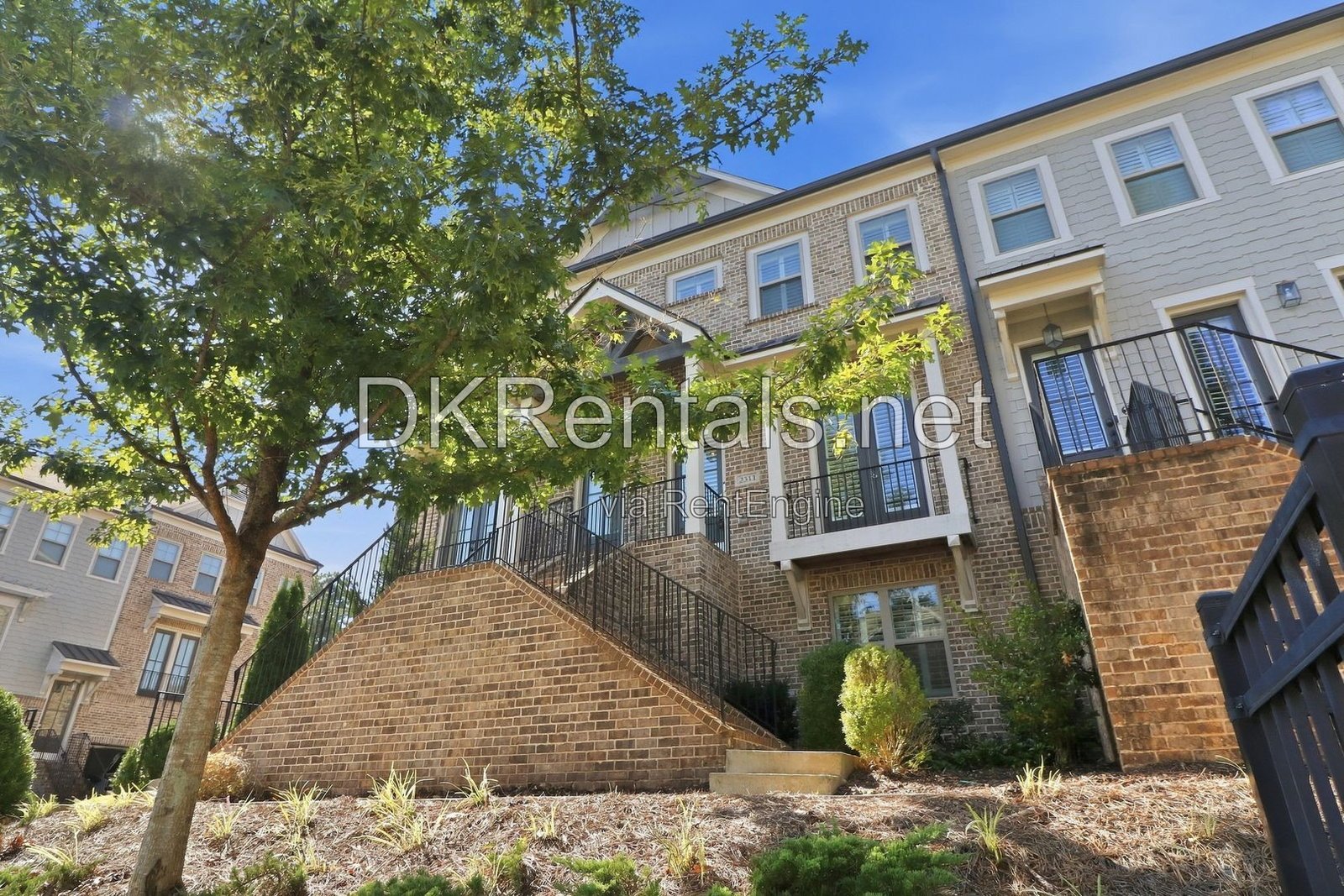 2311 Mclean Chase property image