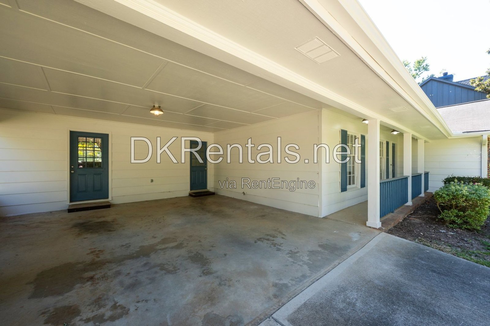 Renovated house in Alpharetta cu-de-sac property image