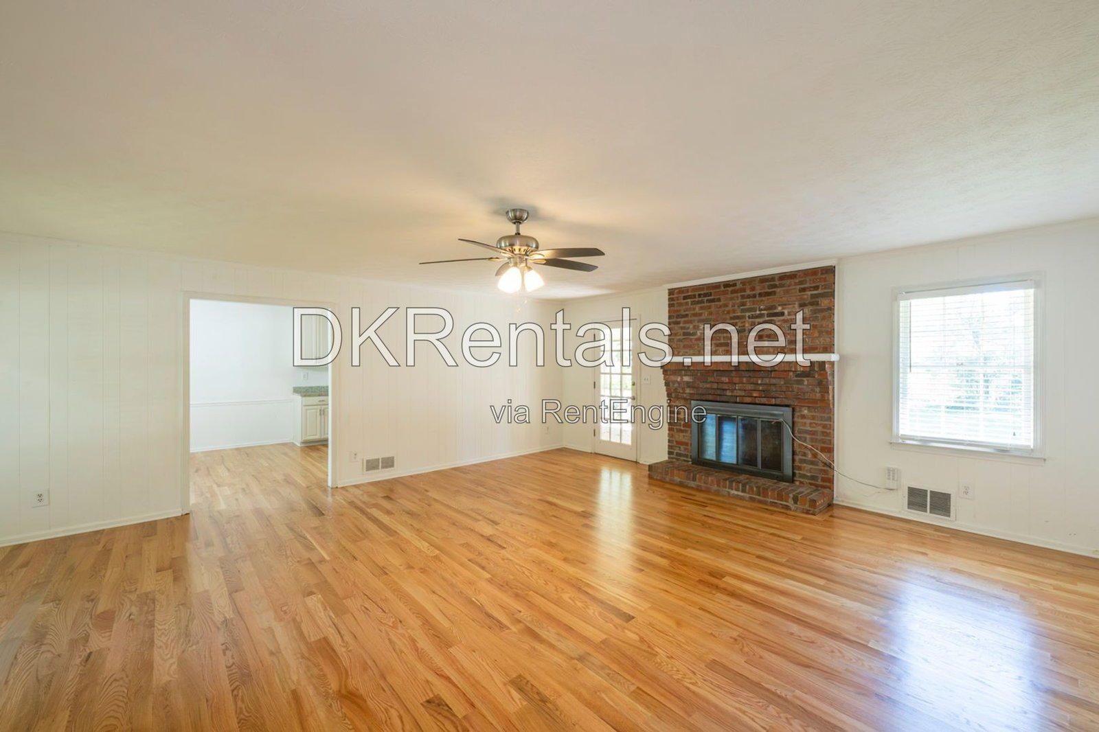 Renovated house in Alpharetta cu-de-sac property image