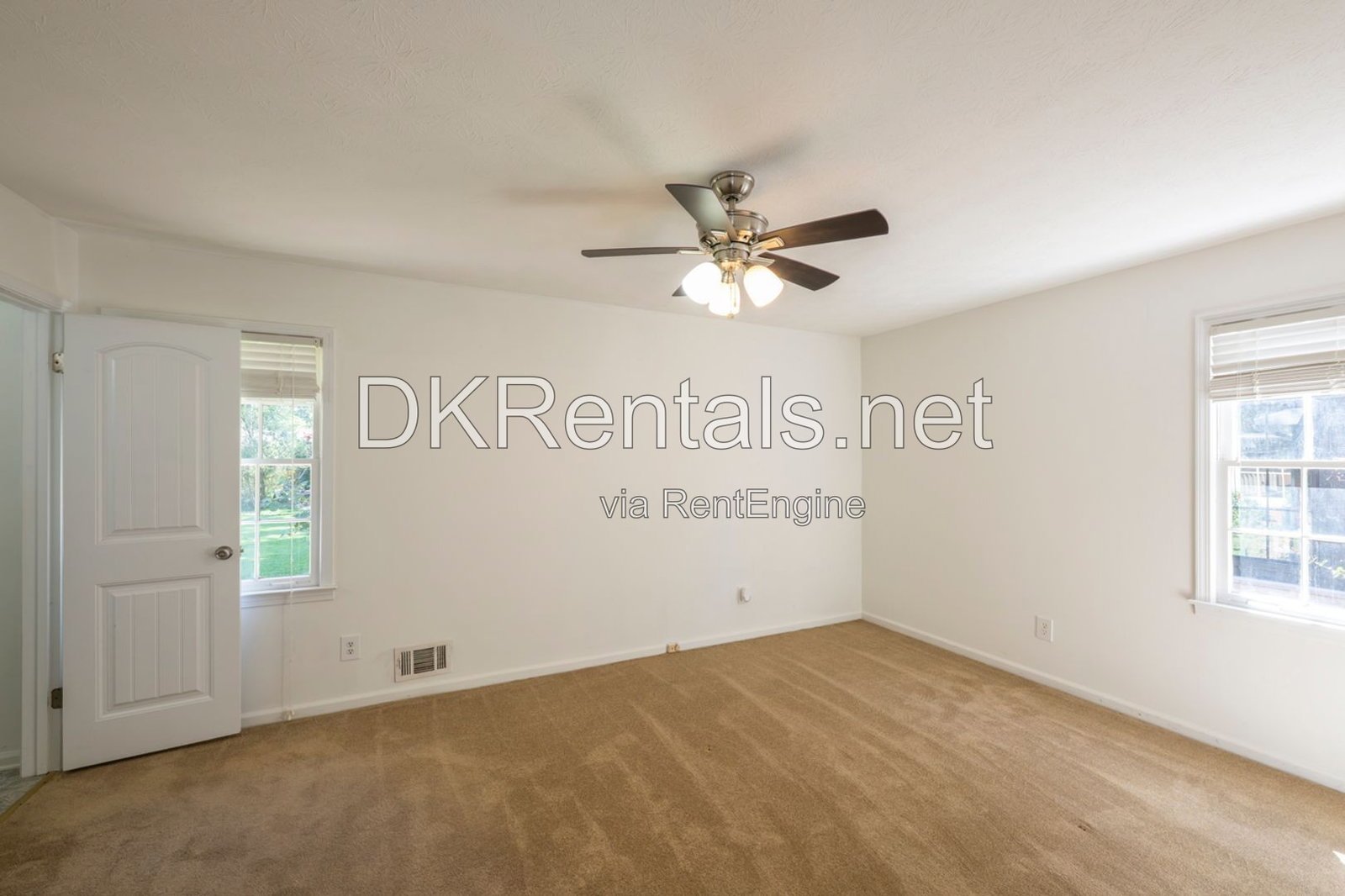 Renovated house in Alpharetta cu-de-sac property image