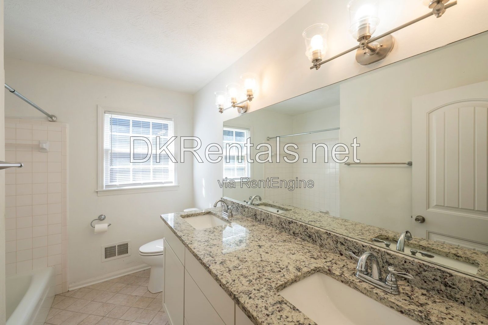 Renovated house in Alpharetta cu-de-sac property image
